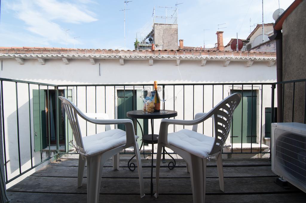 Santa Maria Formosa Apartment Венеция Екстериор снимка
